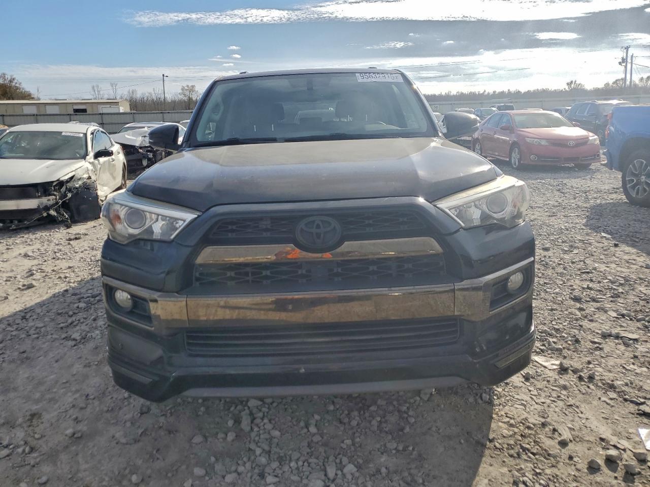 2019 Toyota 4Runner Sr5/Sr5 Premium - Image 5