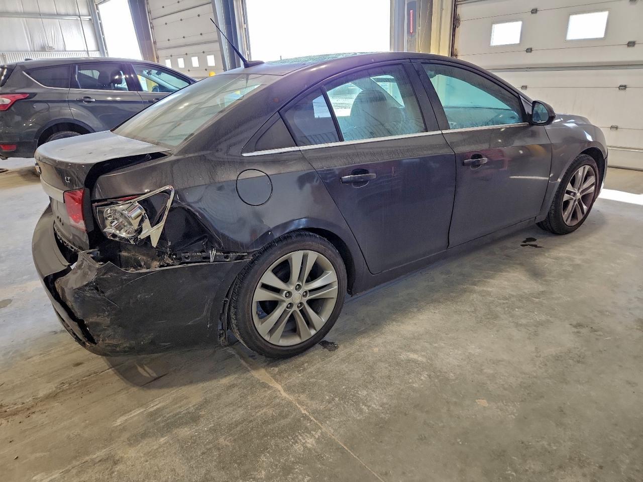 2014 Chevrolet Cruze 4D - Image 3