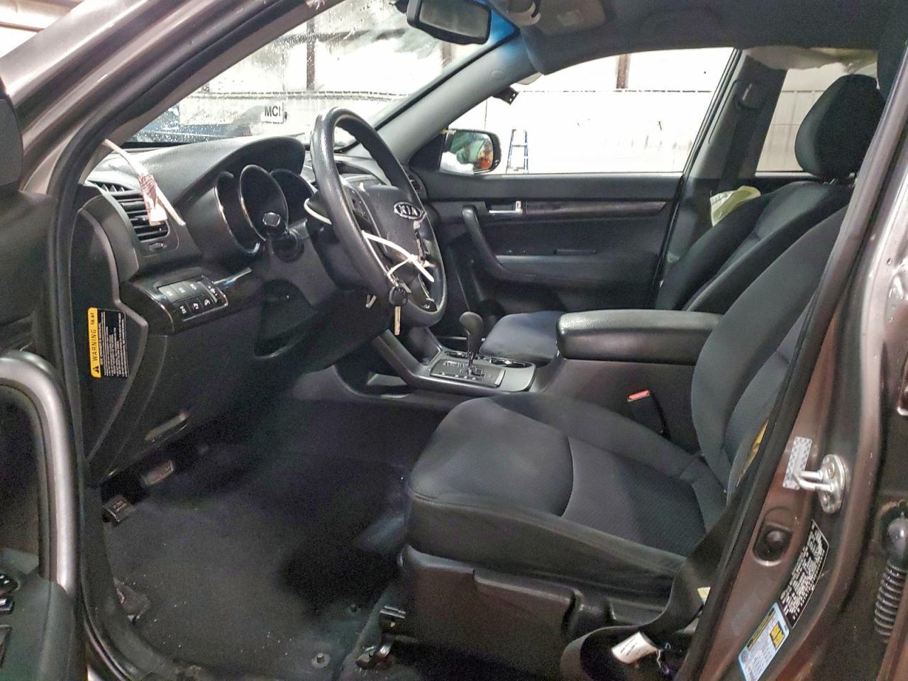 2011 Kia Sorento Base - Image 7