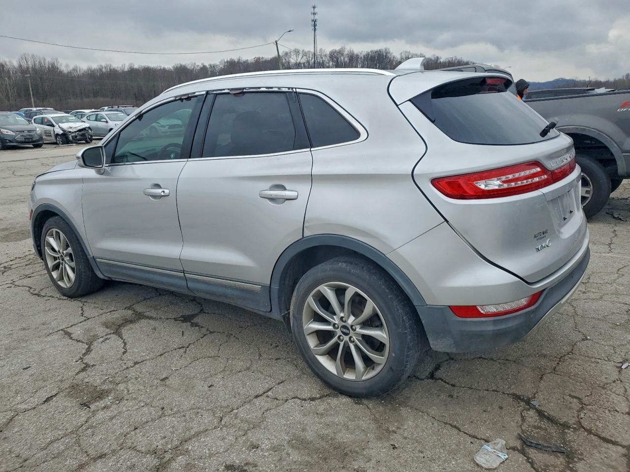 2018 Lincoln Mkc Select - Image 2
