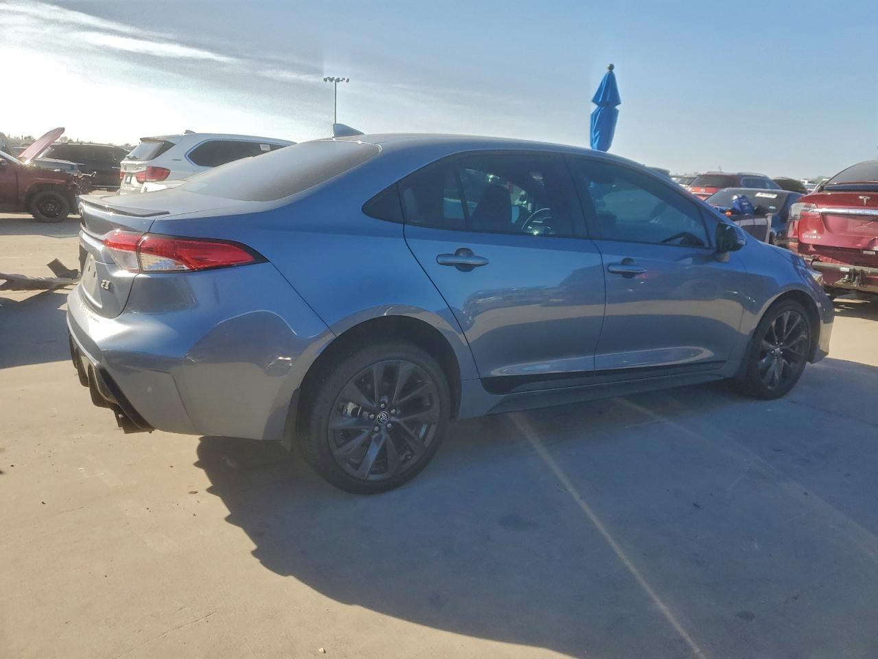 2025 Toyota Corolla Se - Фото 3