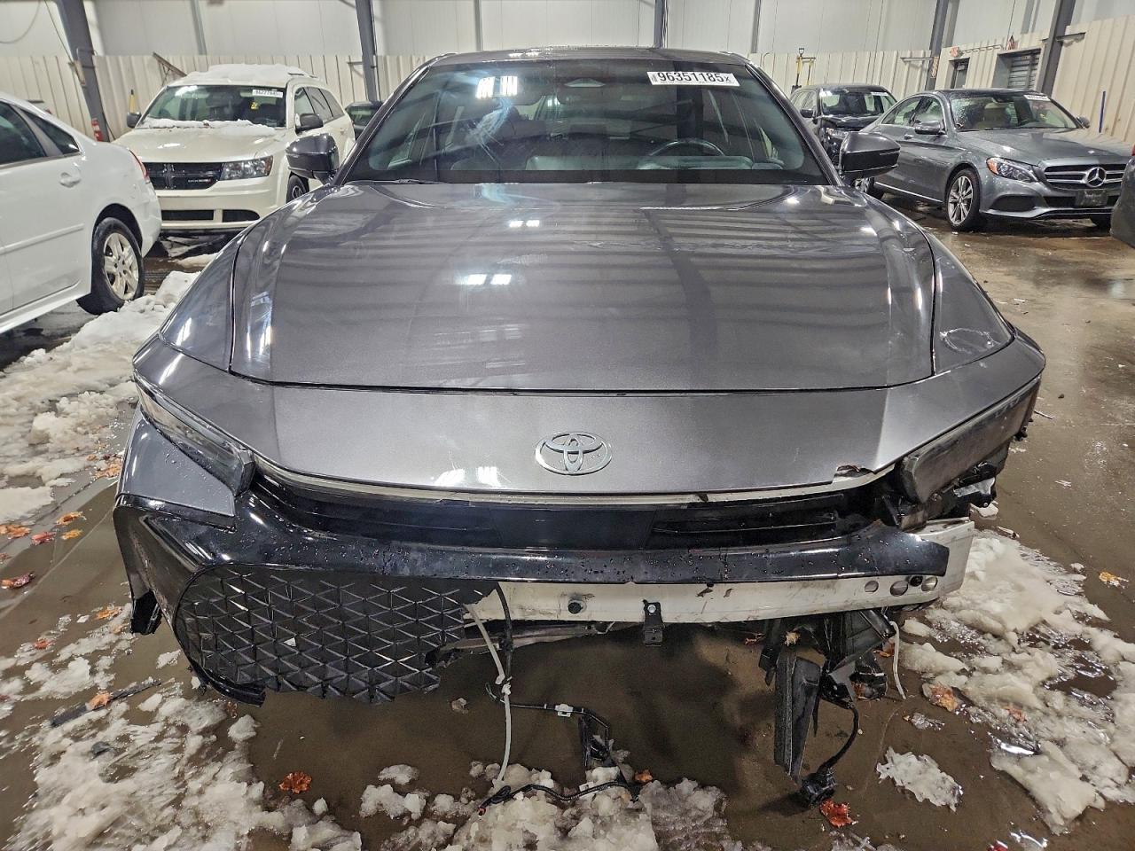 2023 Toyota Crown Xle - Image 5