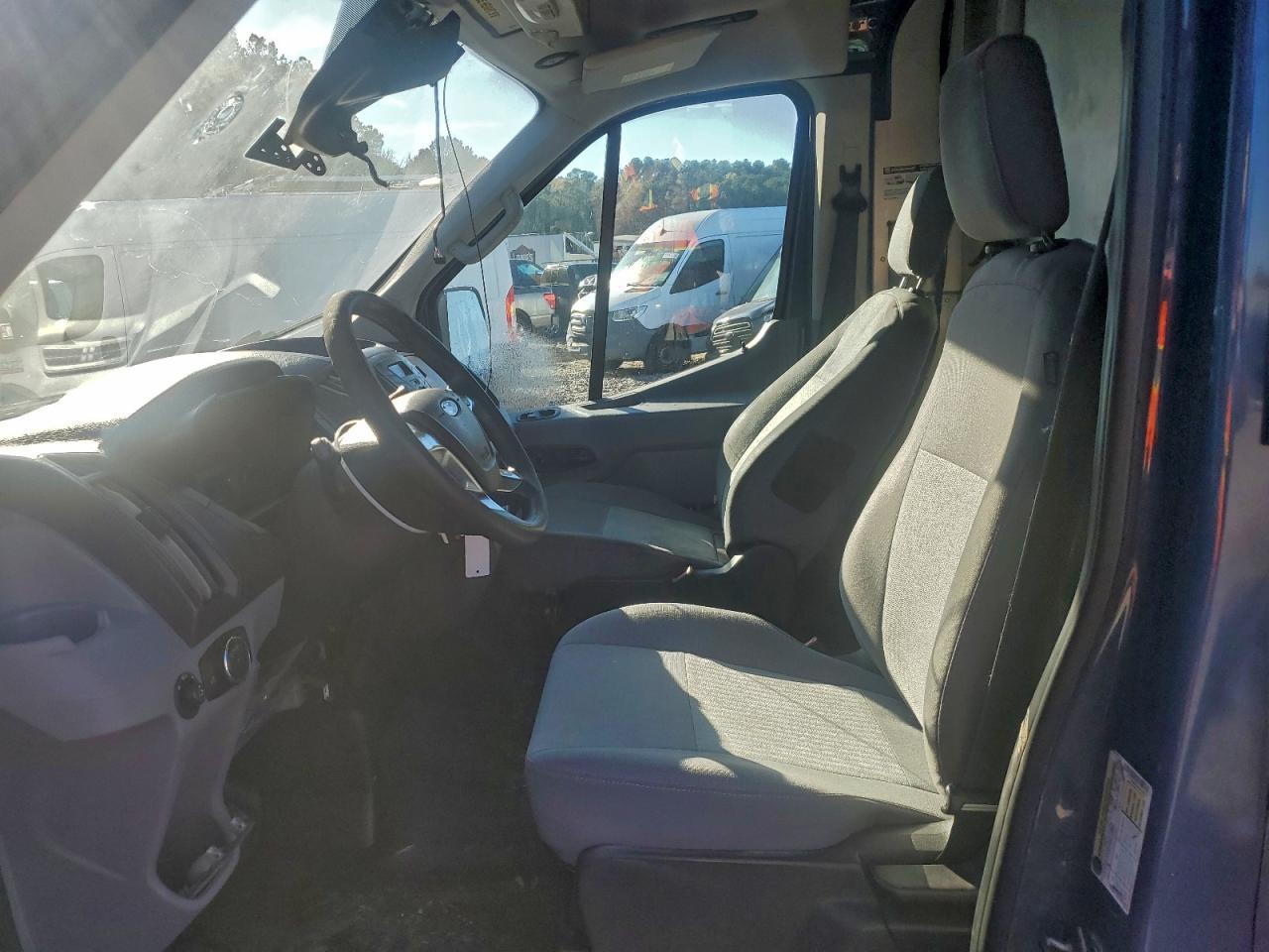 2019 Ford Transit T-250 - Фото 7
