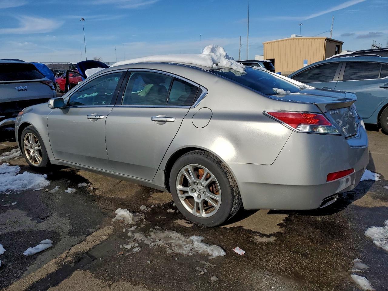 2010 Acura Tl - Image 2