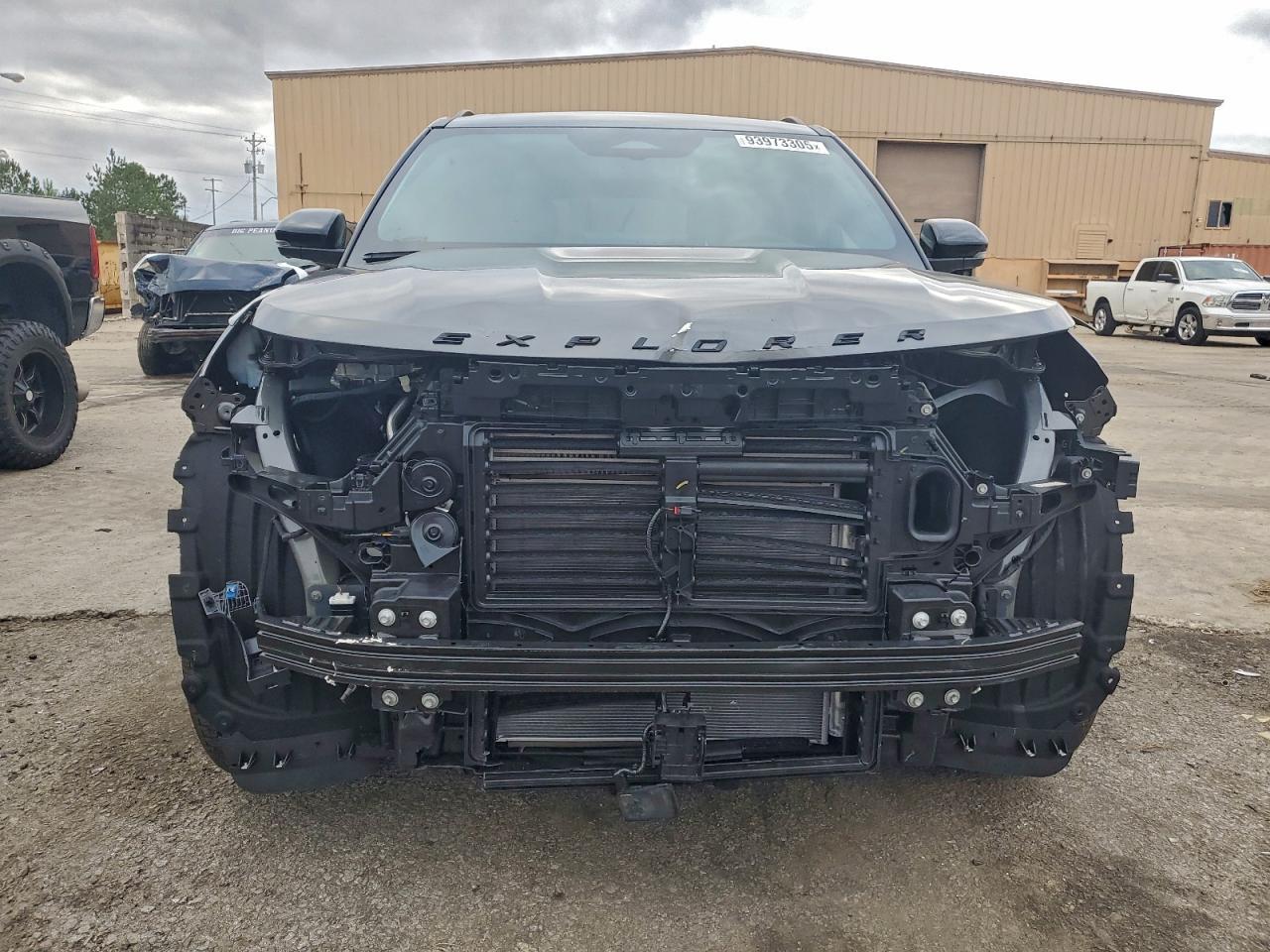 2025 Ford Explorer St - Фото 5