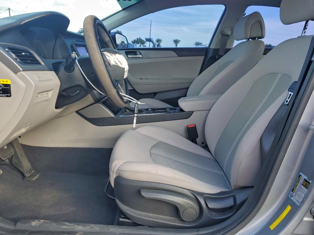 2017 Hyundai Sonata Se - Фото 7