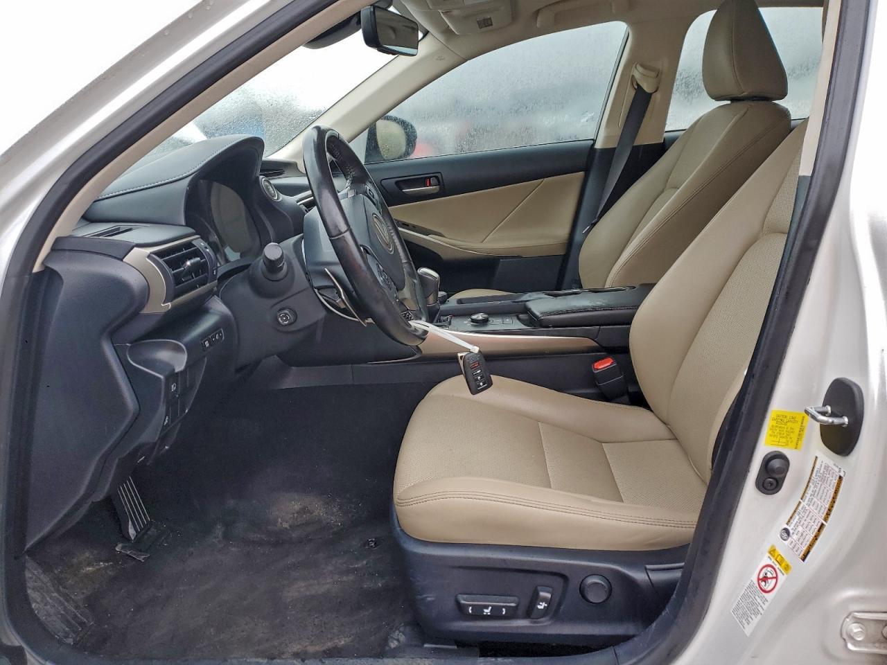 2018 Lexus Is 300 - Image 7