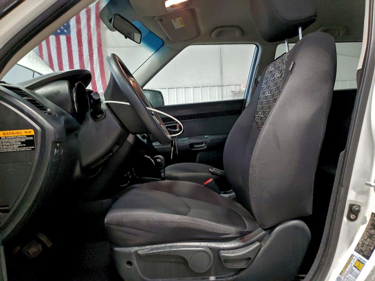 2010 Kia Soul + - Фото 7