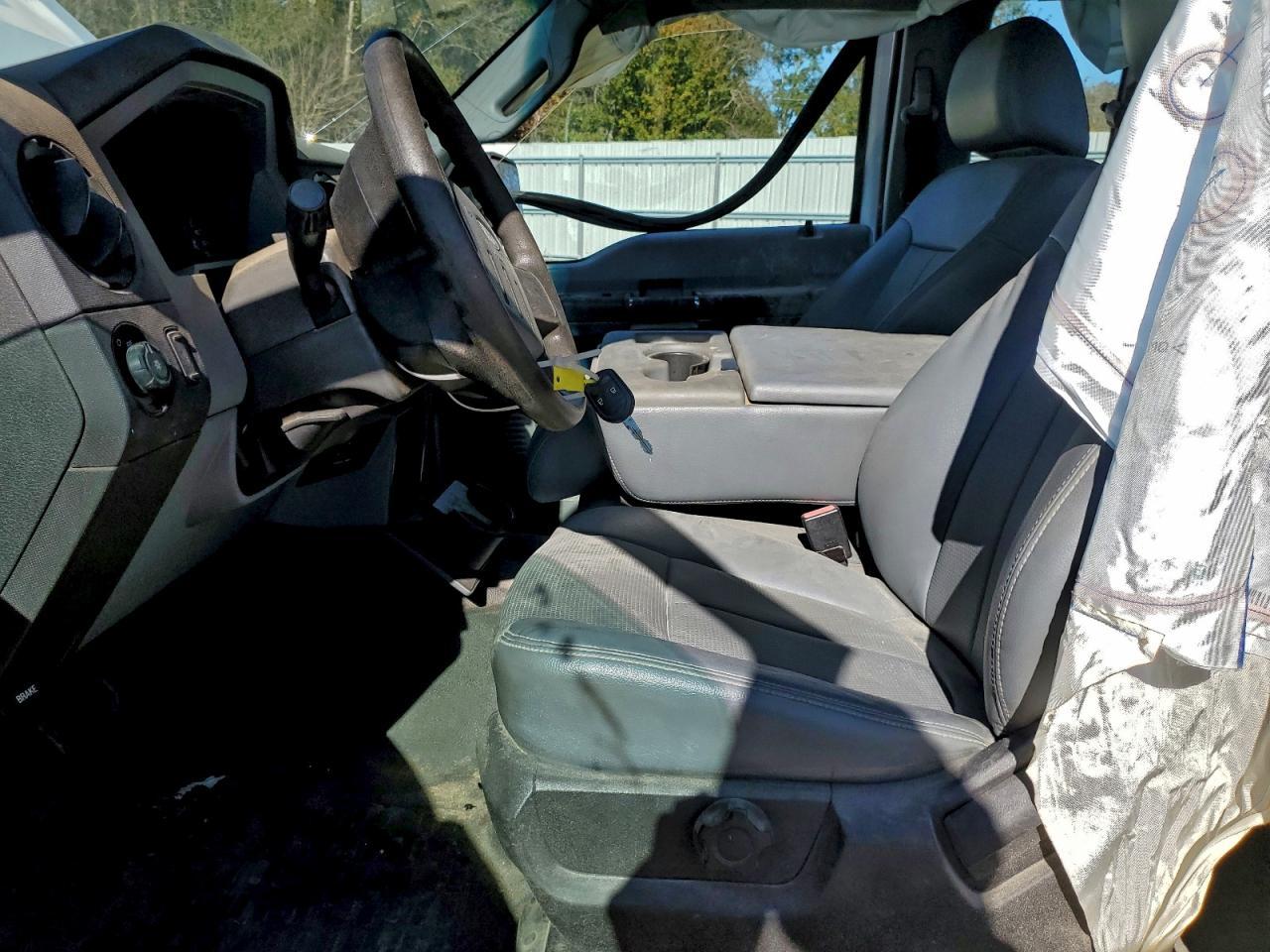 2013 Ford F 250 - Фото 7