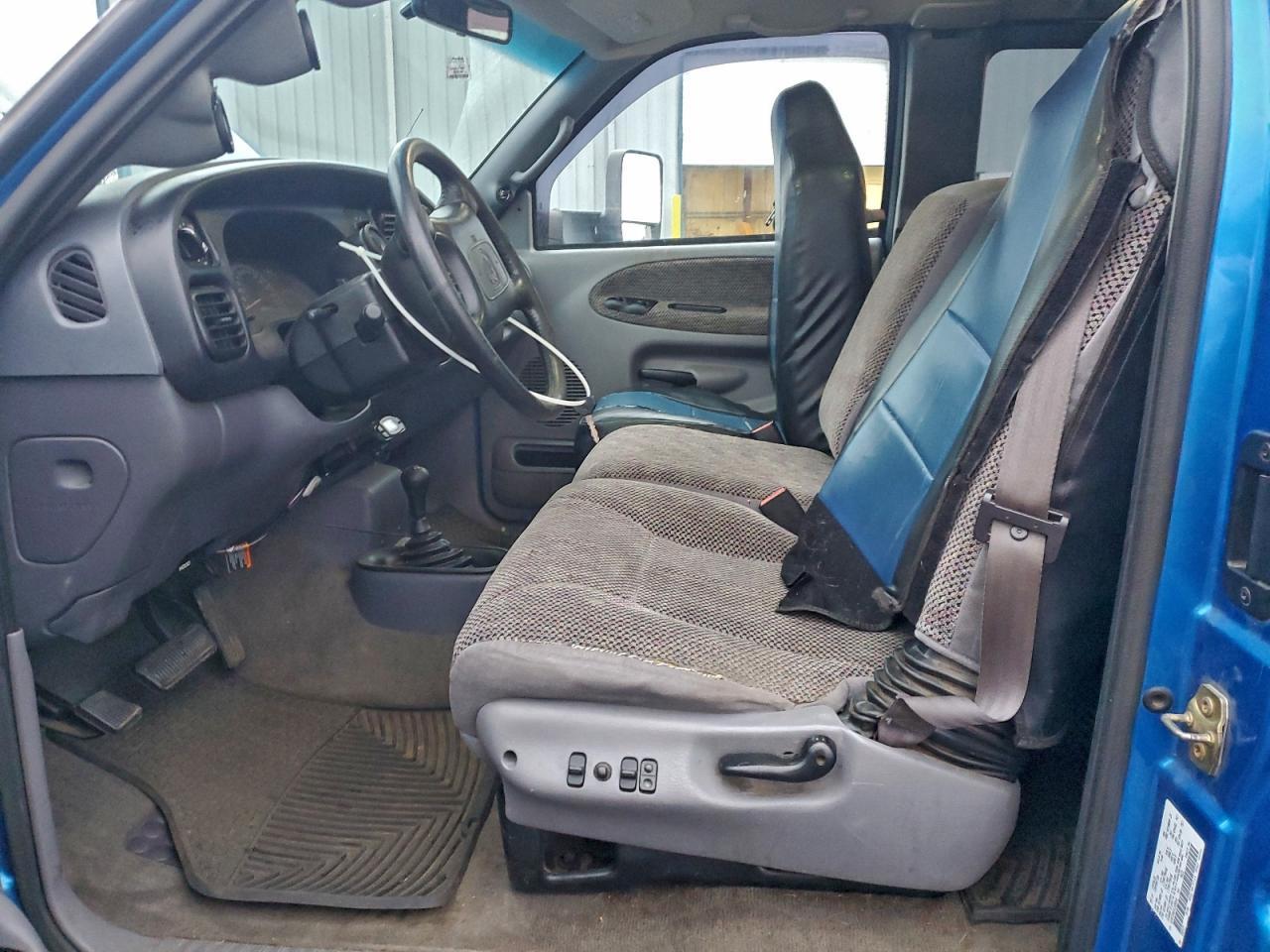 1999 Dodge Ram 2500 - Фото 7