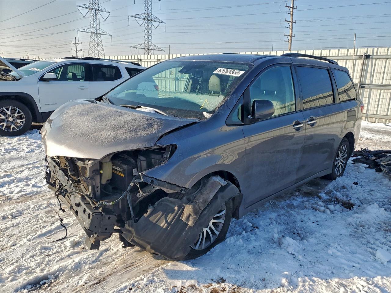 2019 Toyota Sienna Xle