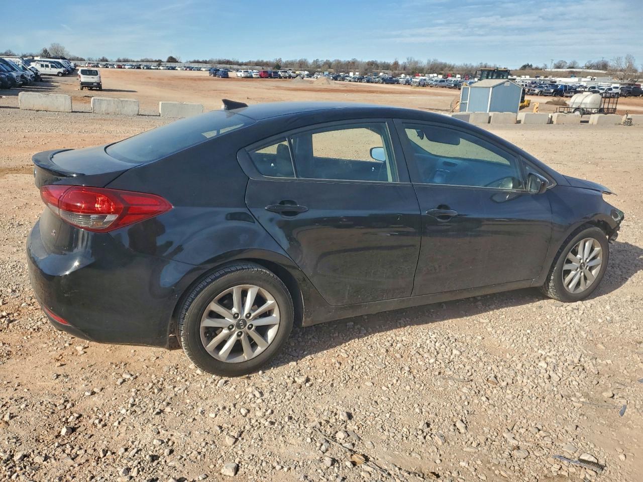 2017 Kia Forte Lx - Image 3