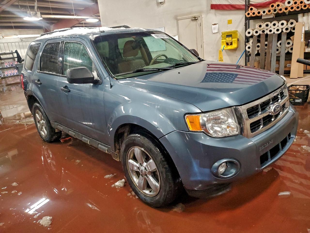 2010 Ford Escape Xlt - Image 4