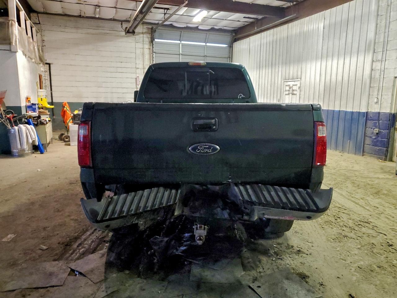 2011 Ford F350 Super Duty - Фото 6