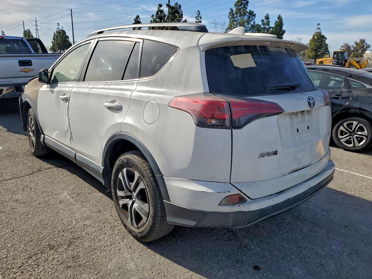2017 Toyota Rav4 Le - Image 2