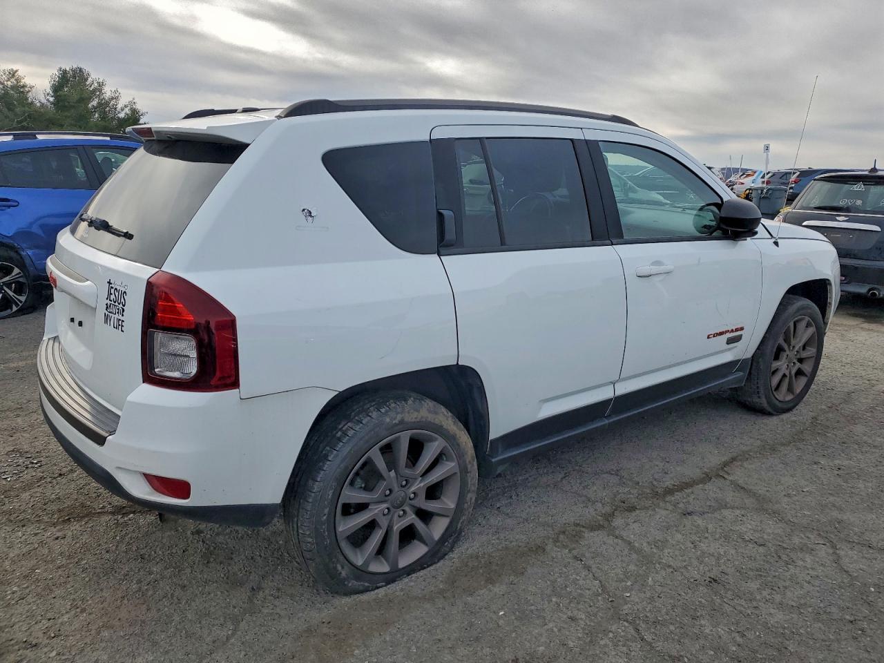 2017 Jeep Compass Sport - Фото 3