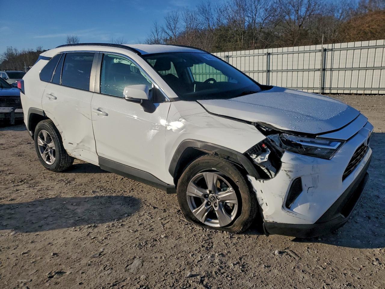 2024 Toyota Rav4 Xle - Image 4