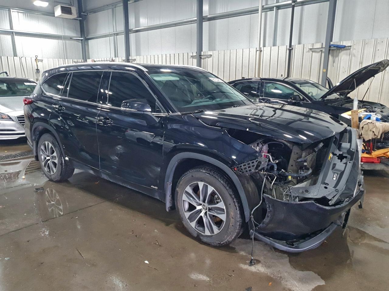 2022 Toyota Highlander Hybrid Xle - Фото 4