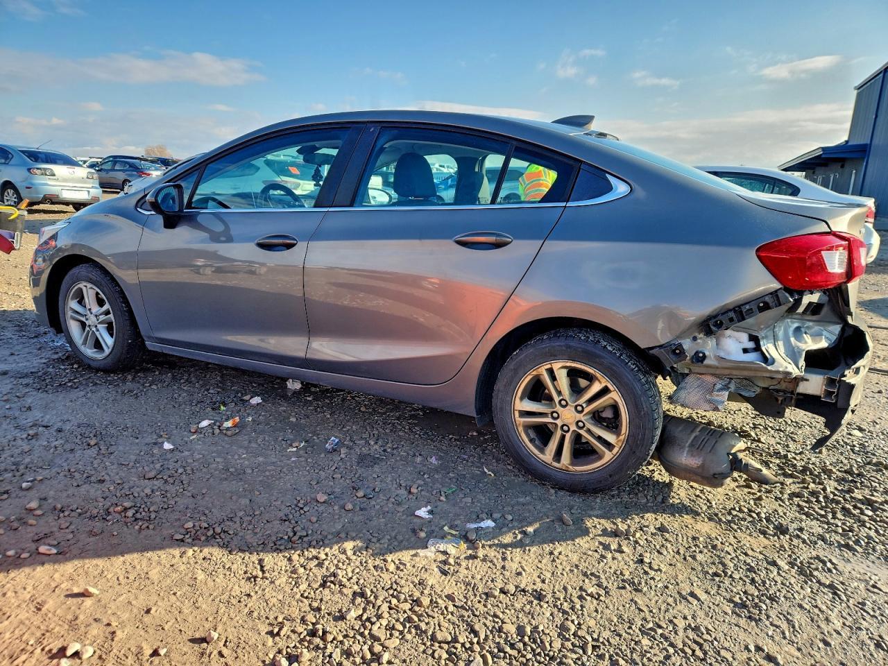 2018 Chevrolet Cruze Lt - Фото 2