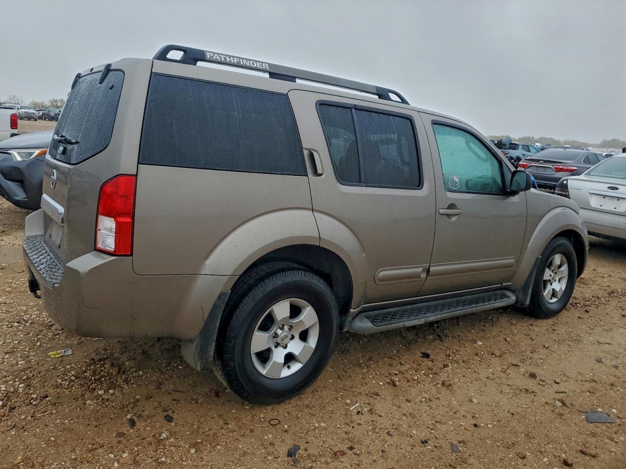 2007 Niss Pathfinder Le - Image 3
