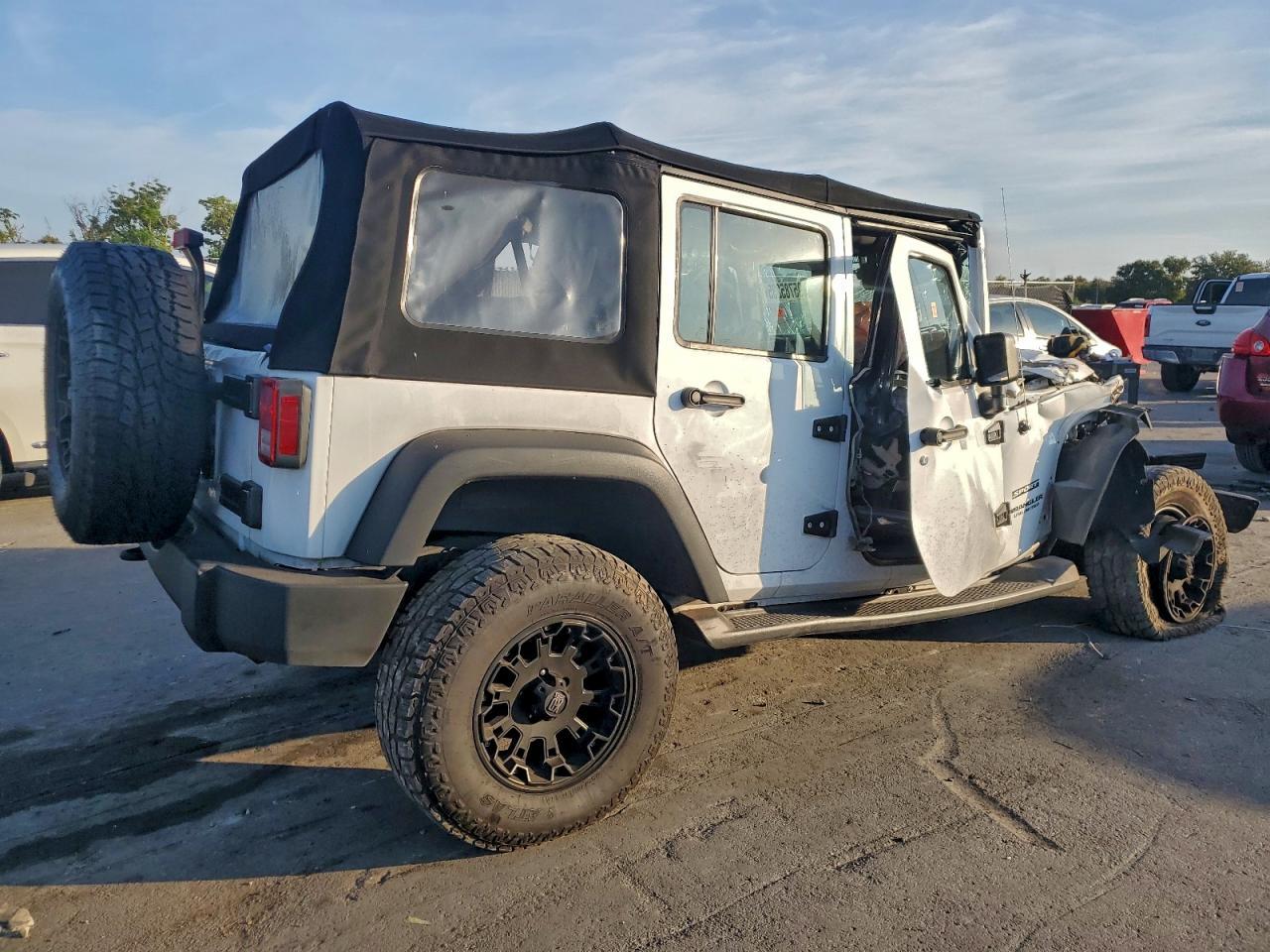 2014 Jeep Wrangler Unlimited Sport - Фото 3