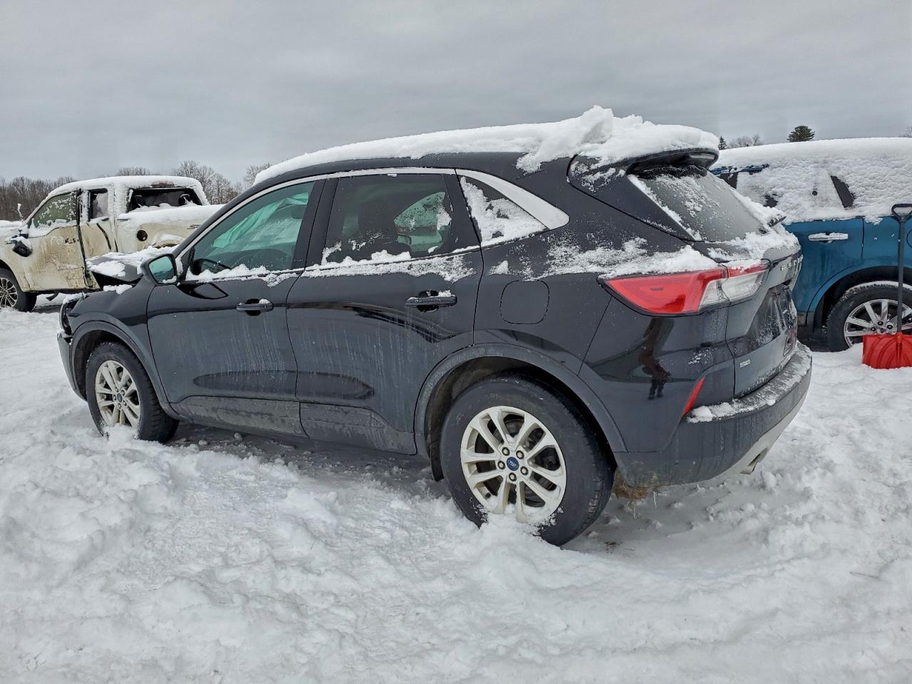 2020 Ford Escape Se - Фото 2