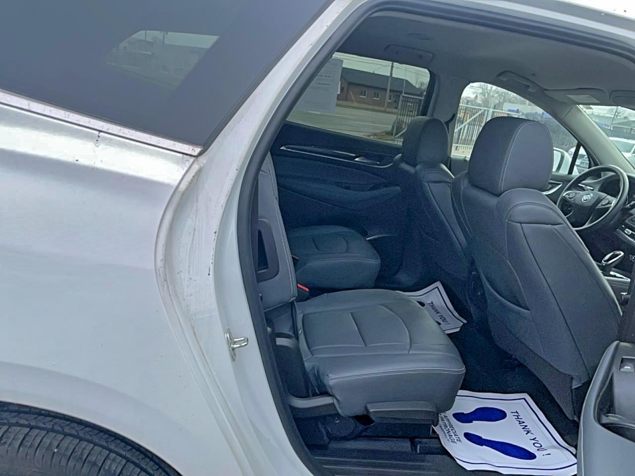 2021 Buick Enclave Essence - Image 6