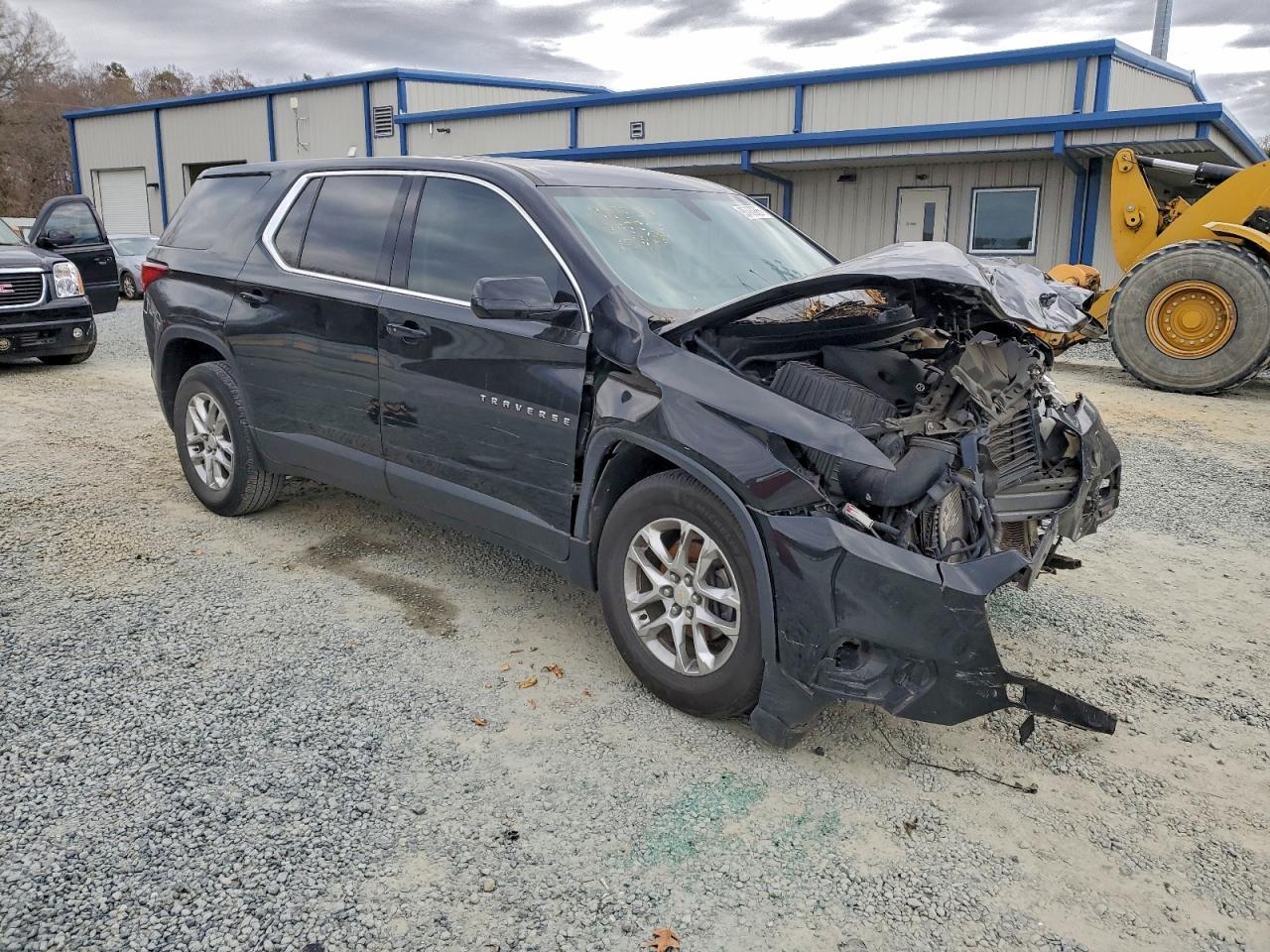 2018 Chevrolet Traverse Ls - Фото 4