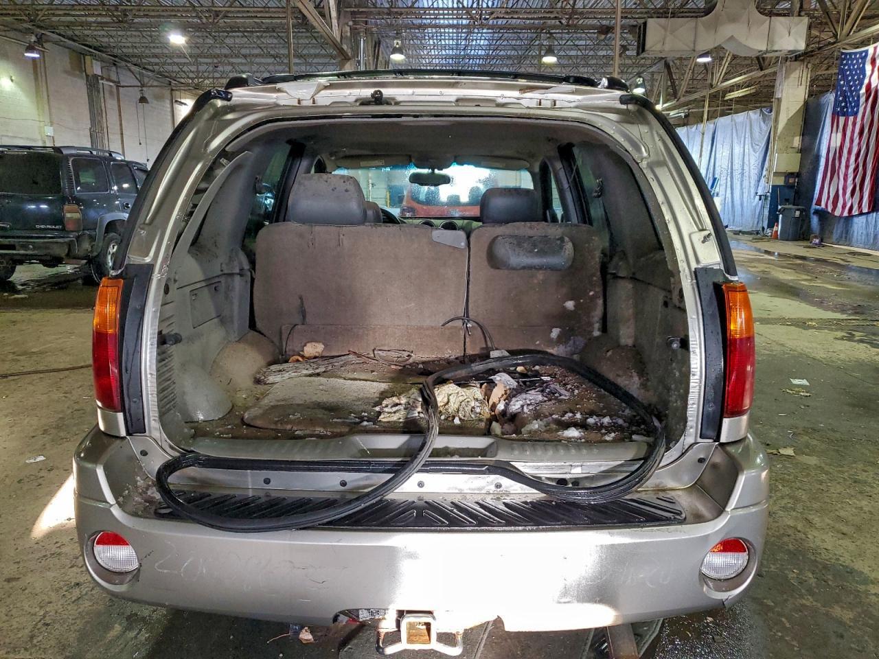 2002 GMC Envoy - Фото 6