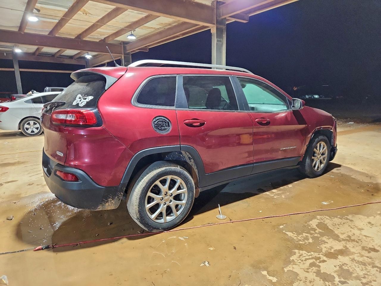 2015 Jeep Cherokee Latitude - Фото 3
