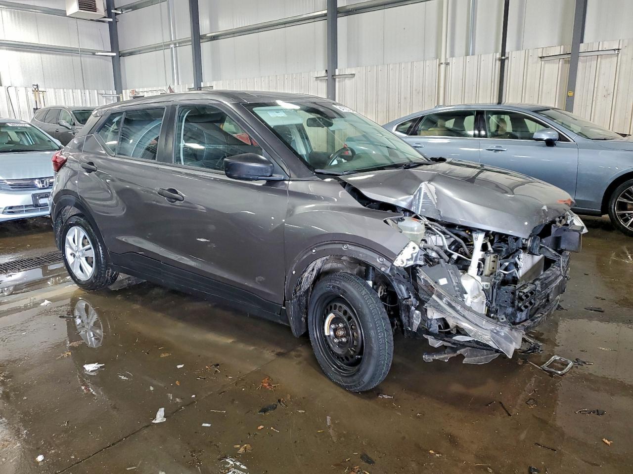 2022 Nissan Kicks S - Фото 4