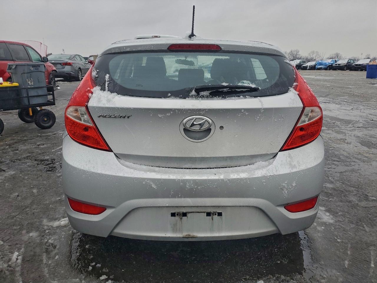 2017 Hyundai Accent Se - Фото 6