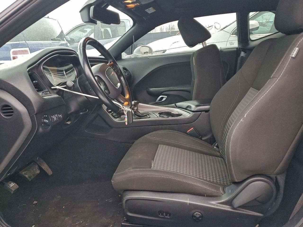 2021 Dodge Challenger Sxt - Фото 7