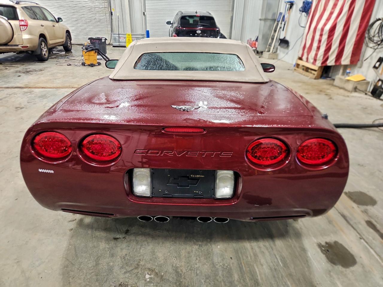2003 Chevrolet Corvette - Фото 6