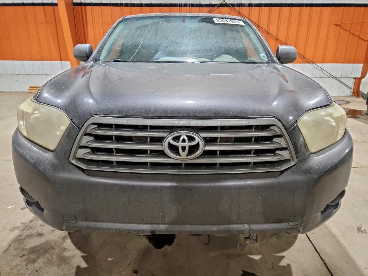 2008 Toyota Highlander Sr5 - Image 5