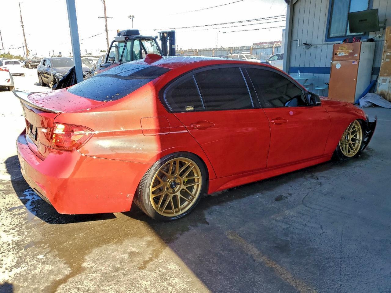 2015 BMW 328 I - Фото 3