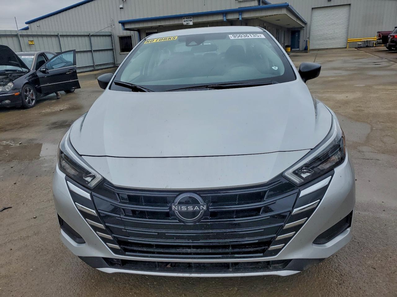 2025 Nissan Versa S - Фото 5