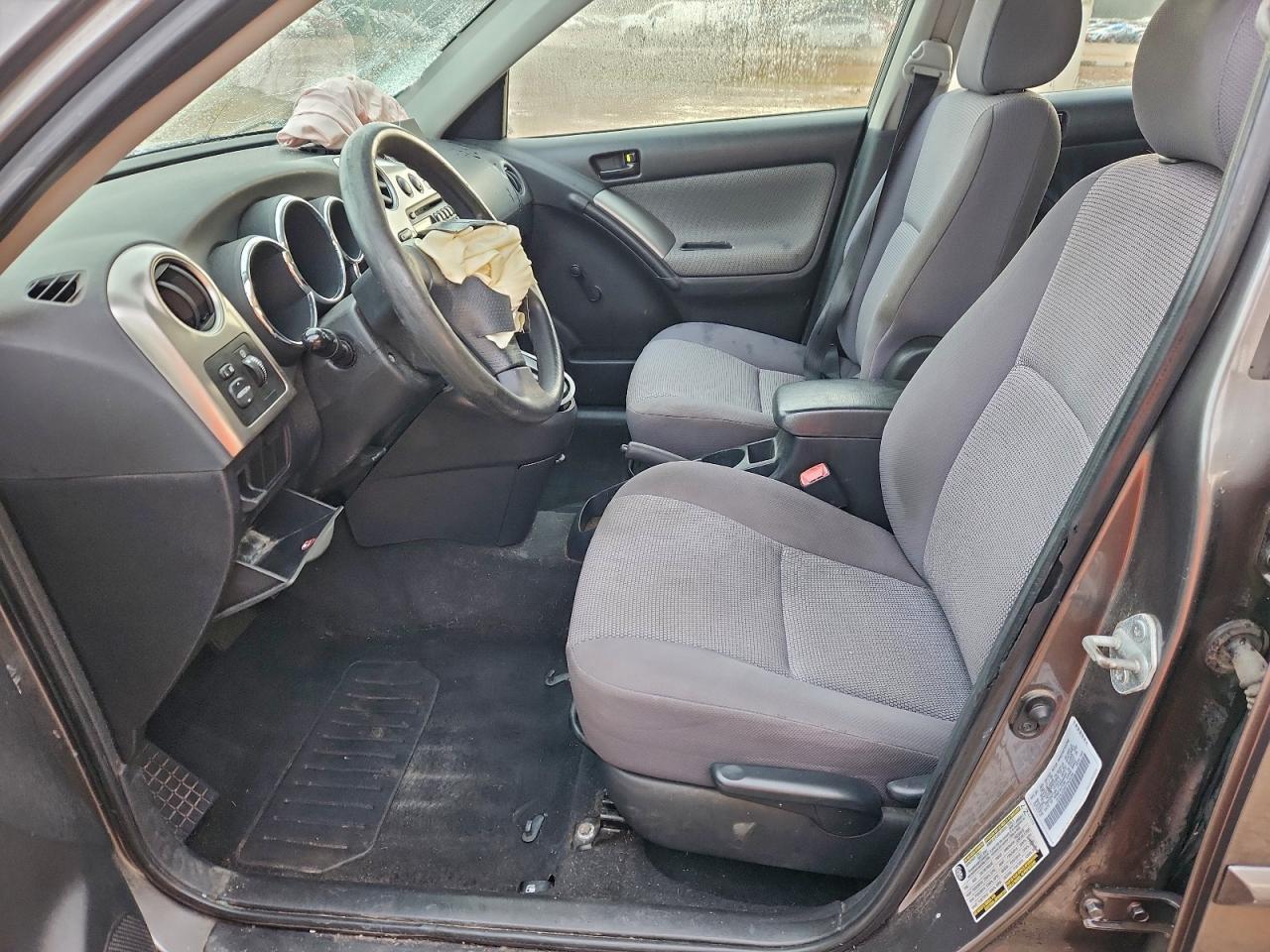 2007 Pontiac Vibe - Image 7