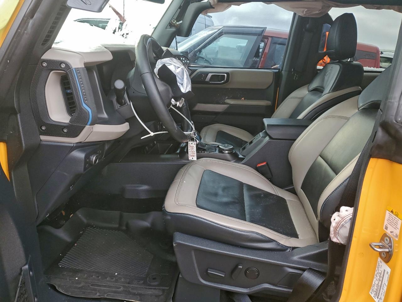 2022 Ford Bronco Base - Фото 7