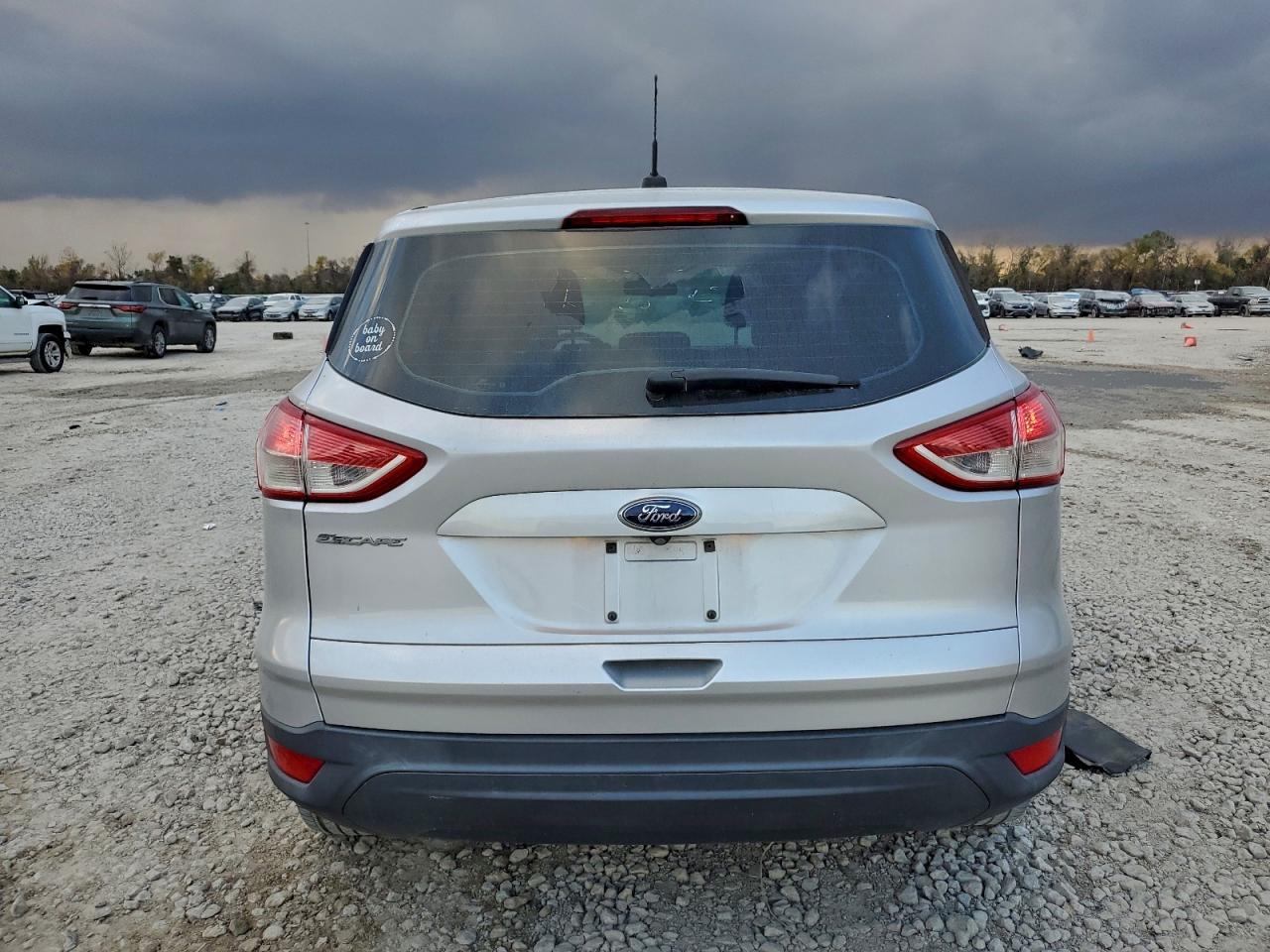 2015 Ford Escape S - Фото 6