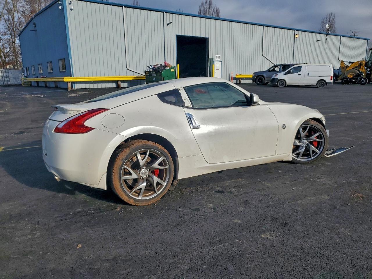 2017 Nissan 370Z Sport - Фото 3