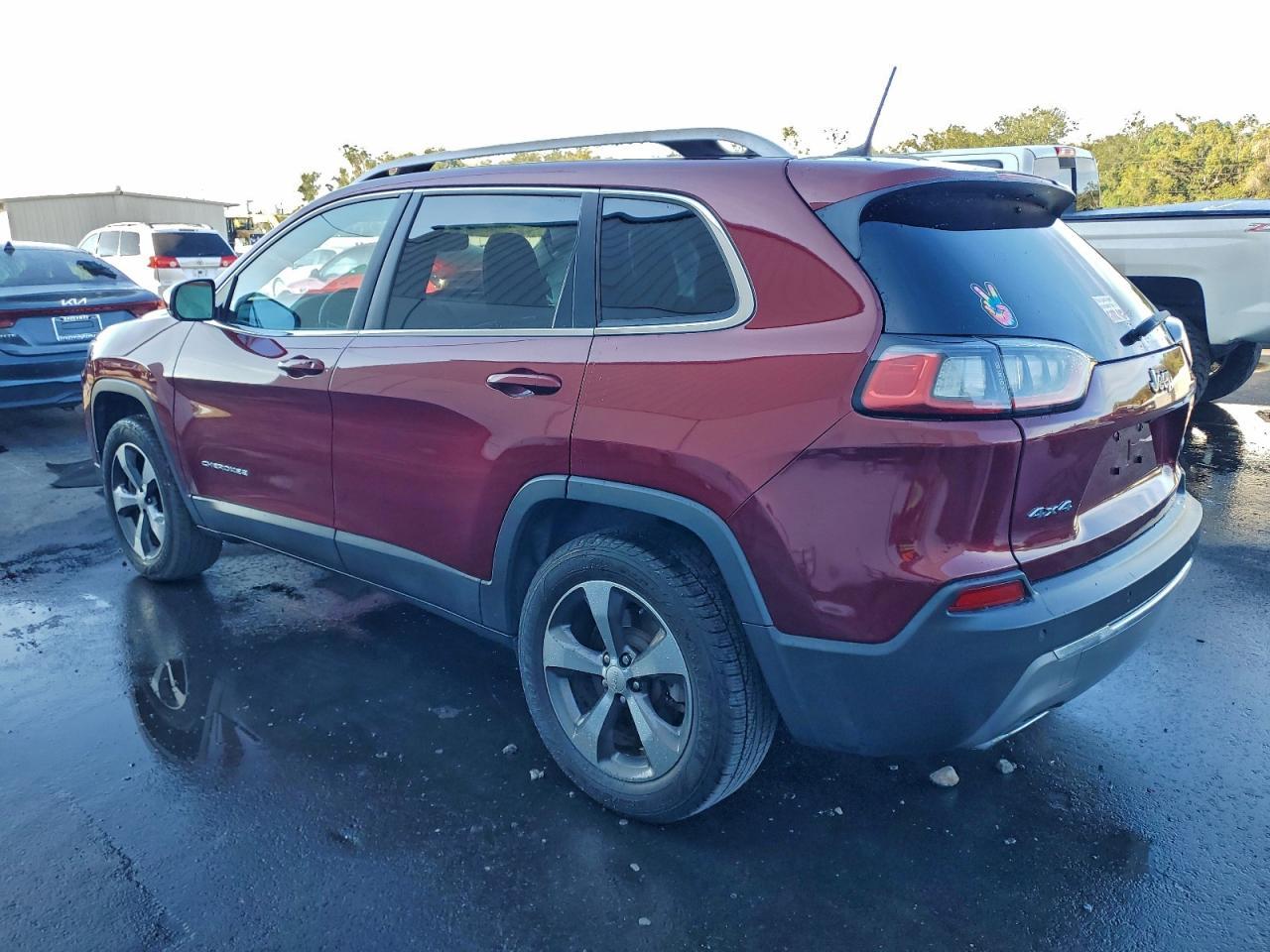2019 Jeep Cherokee Limited - Image 2