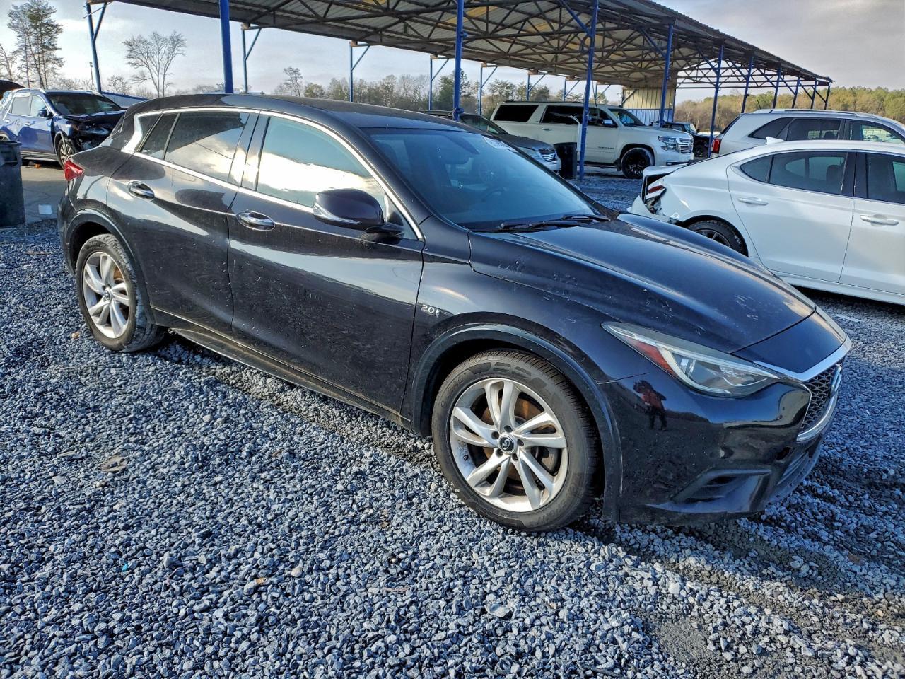 2017 Infiniti Qx30 Base - Фото 4