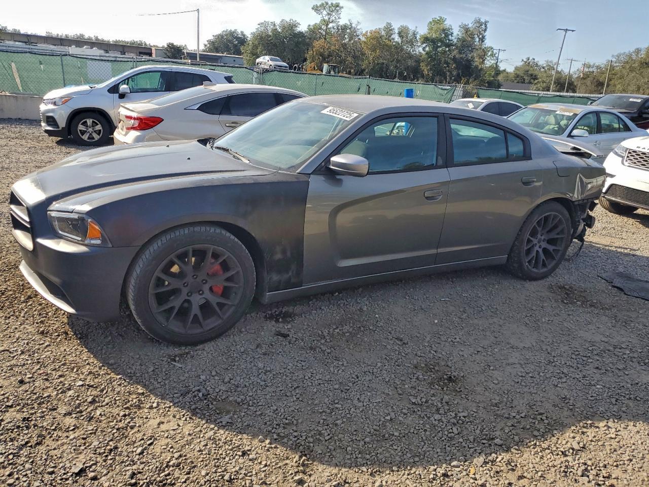 2012 Dodge Charger Sxt