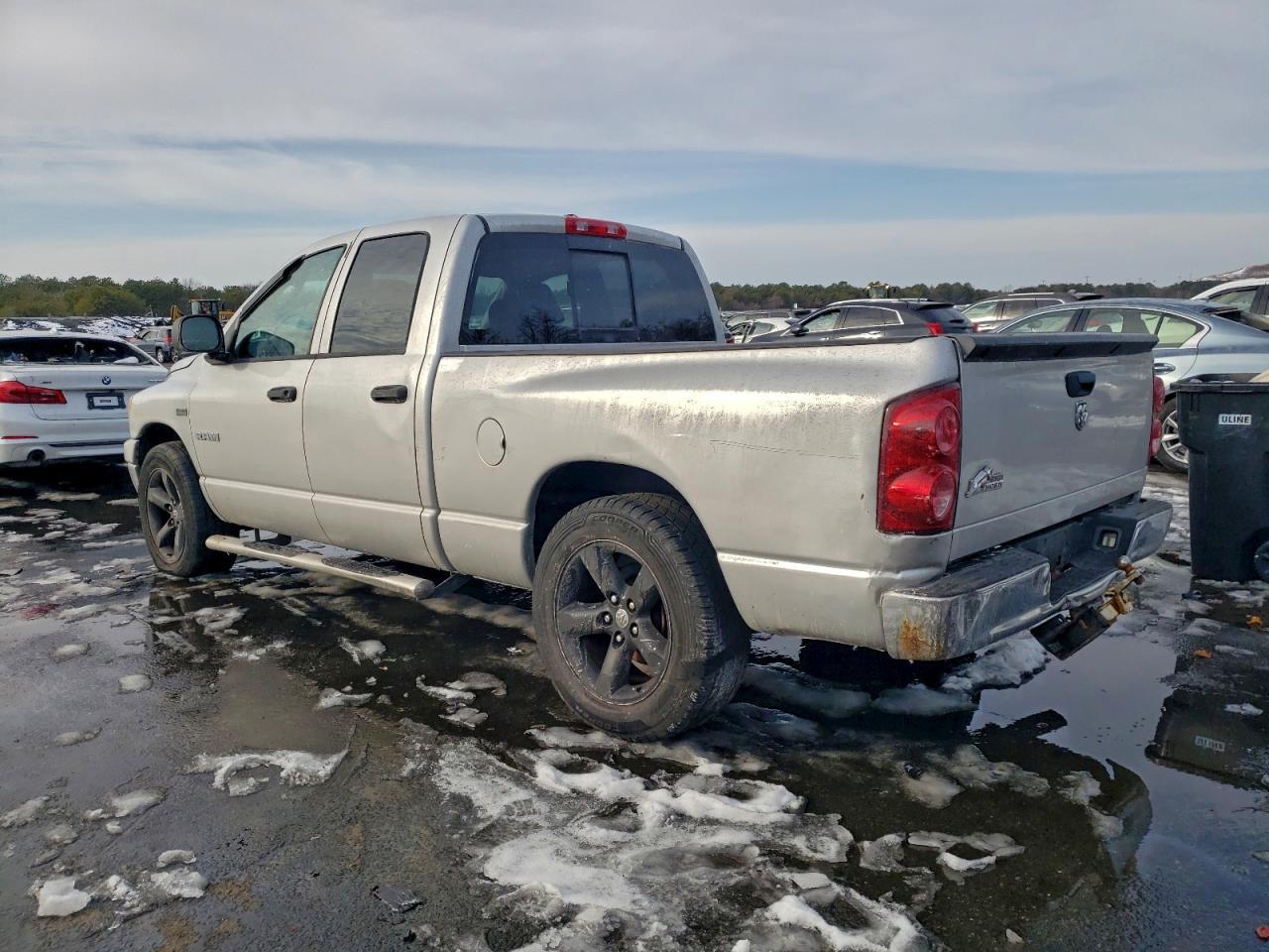 2008 Dodge Ram 1500 St - Фото 2