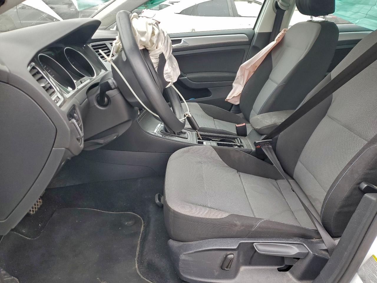 2016 Volkswagen E-Golf Se - Фото 7