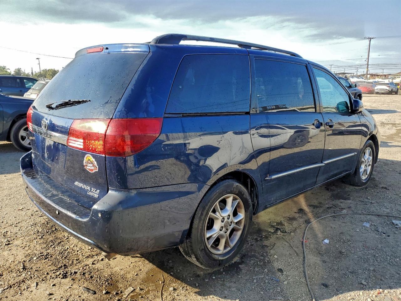 2005 Toyota Sienna Xle - Фото 3