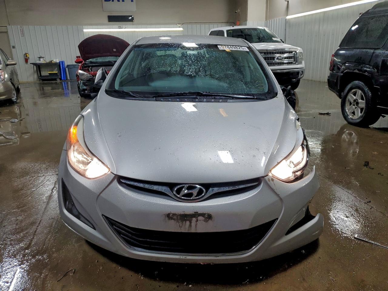 2016 Hyundai Elantra Se - Image 5