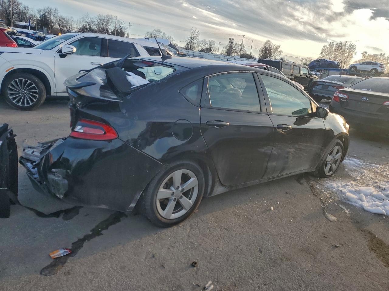 2016 Dodge Dart Sxt - Фото 3
