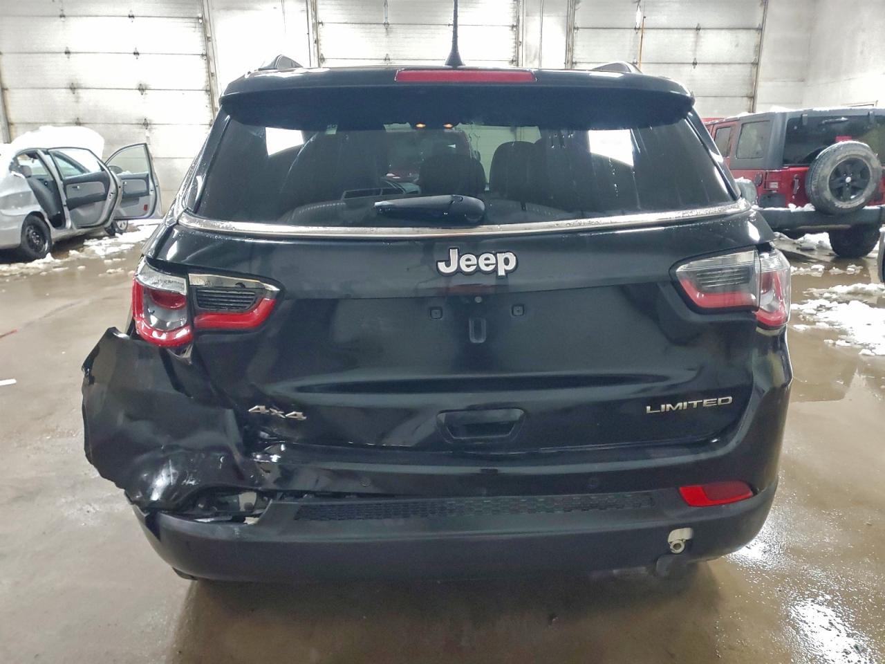 2018 Jeep Compass Limited - Image 6